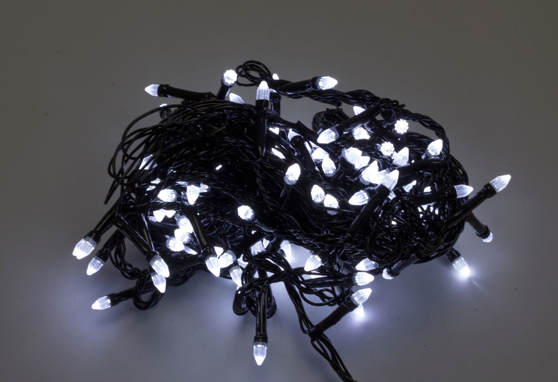 Гірлянда електрична String Конус 200 LED білий, чорний провід (100) 1220-03